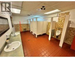 104 1551 Cedar Hill Cross Rd, Saanich, BC V8P3E6 Photo 19