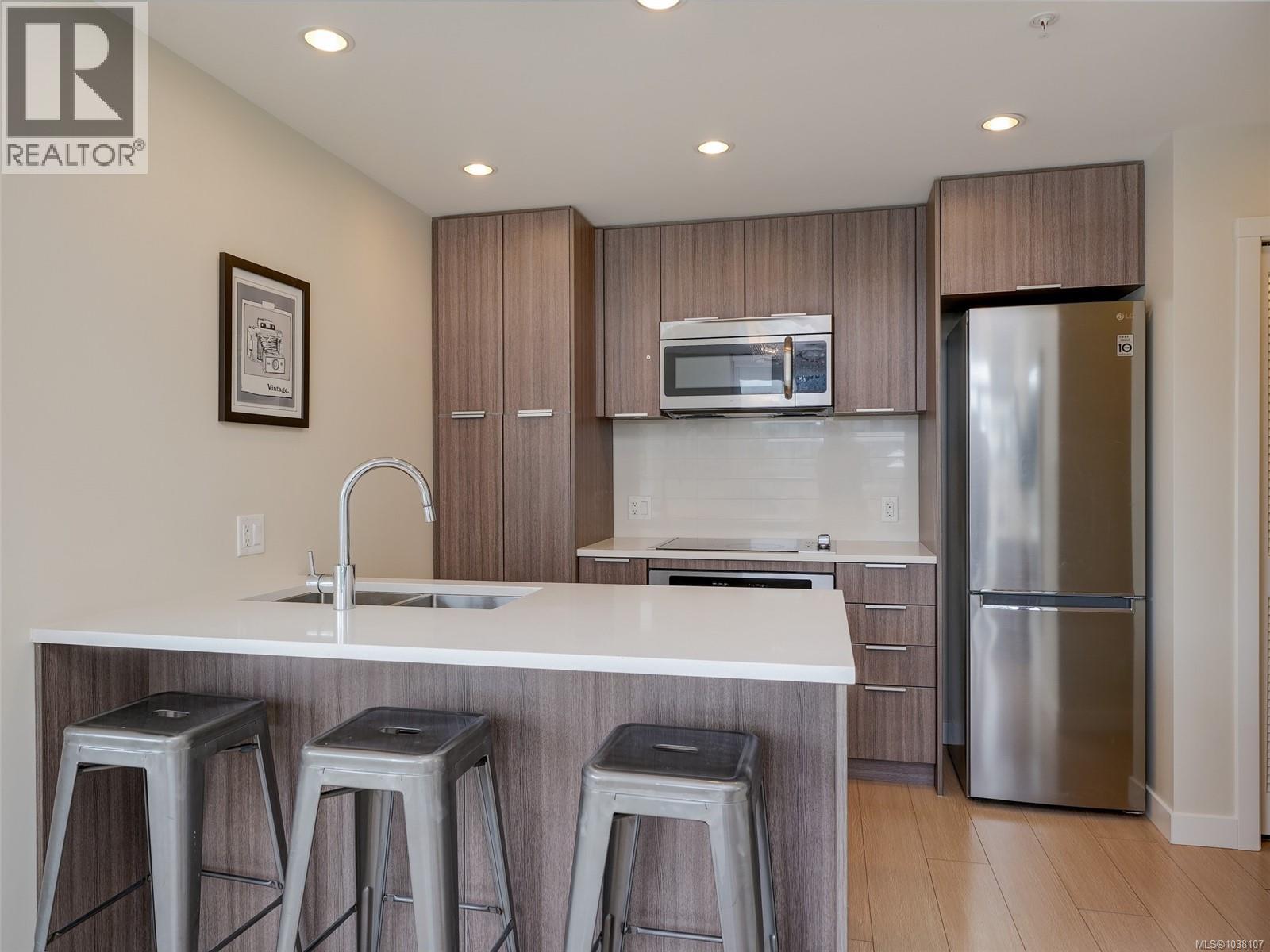 #405 728 Yates St - Image 3