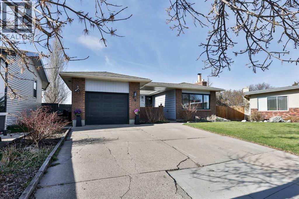 99 Lemoyne Crescent W - 26