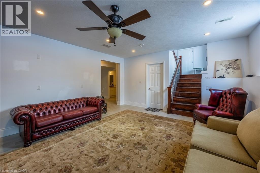 514 FISHERS GLEN Road - 19