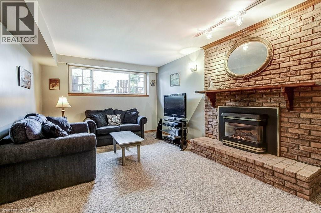 633 SHERATON Road - 18