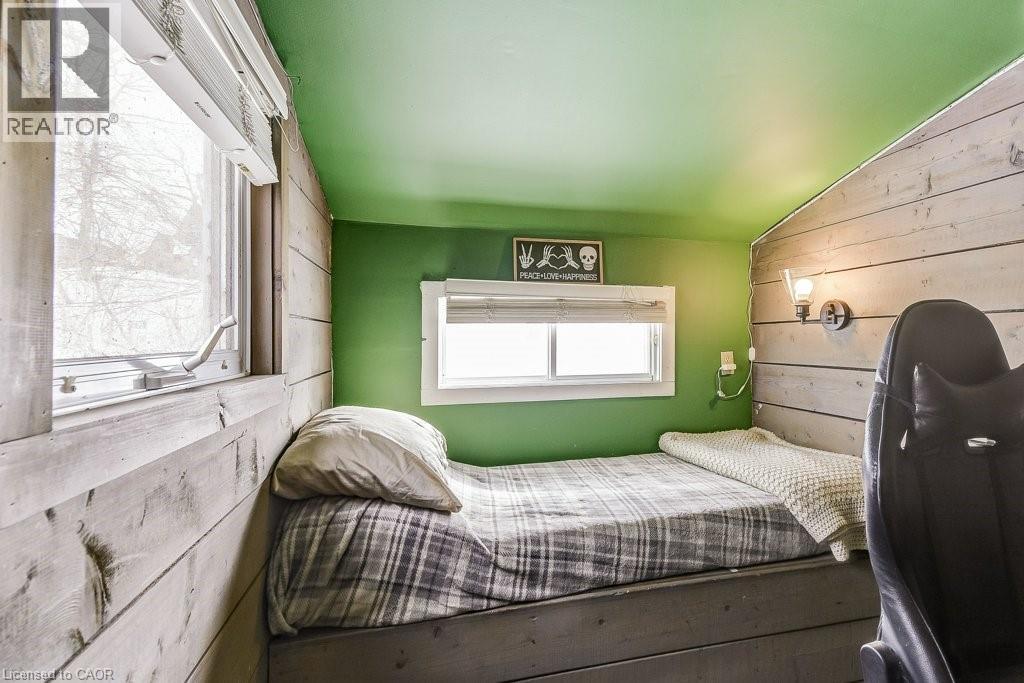 716 SANDY BAY Road - 16