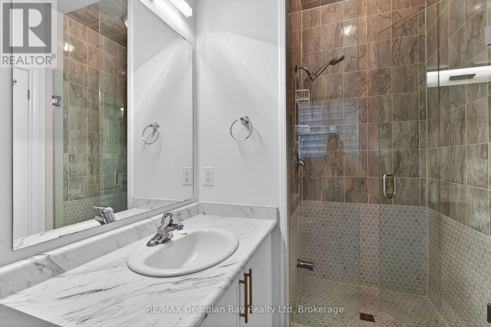 615 BAYPORT BOULEVARD - 21
