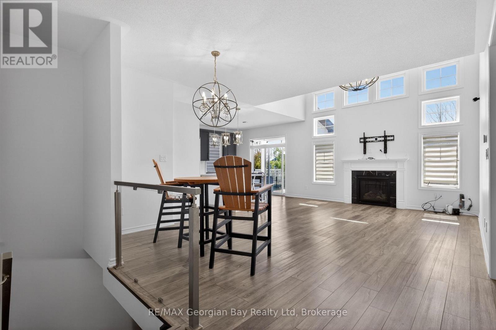 615 BAYPORT BOULEVARD - 8