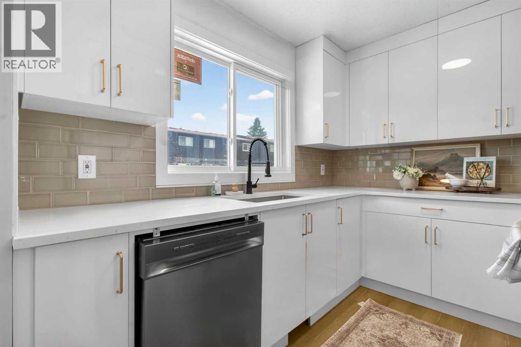 #213 5340 17 Avenue SW - 5