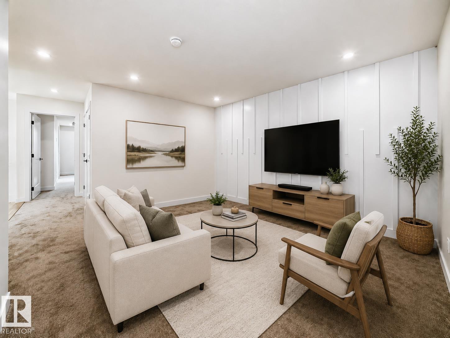 3718 67 ST - 7