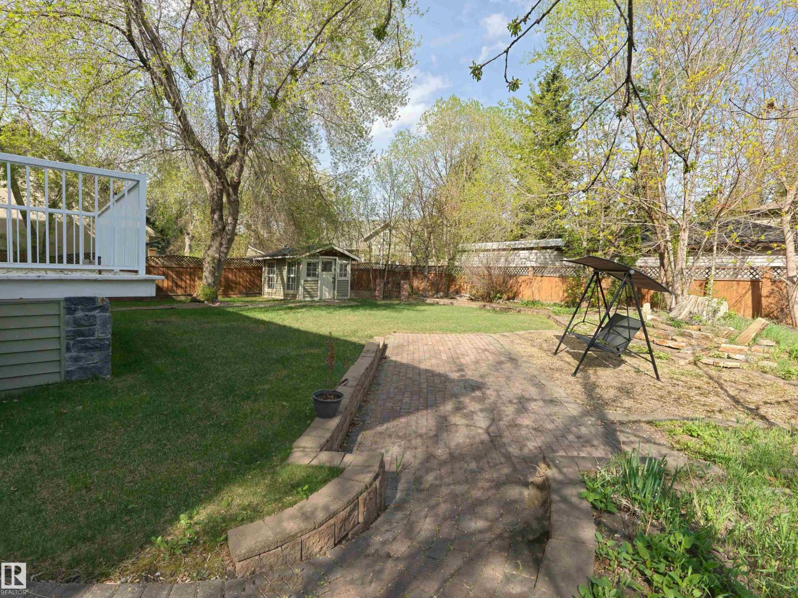 5407 109 ST NW - 42
