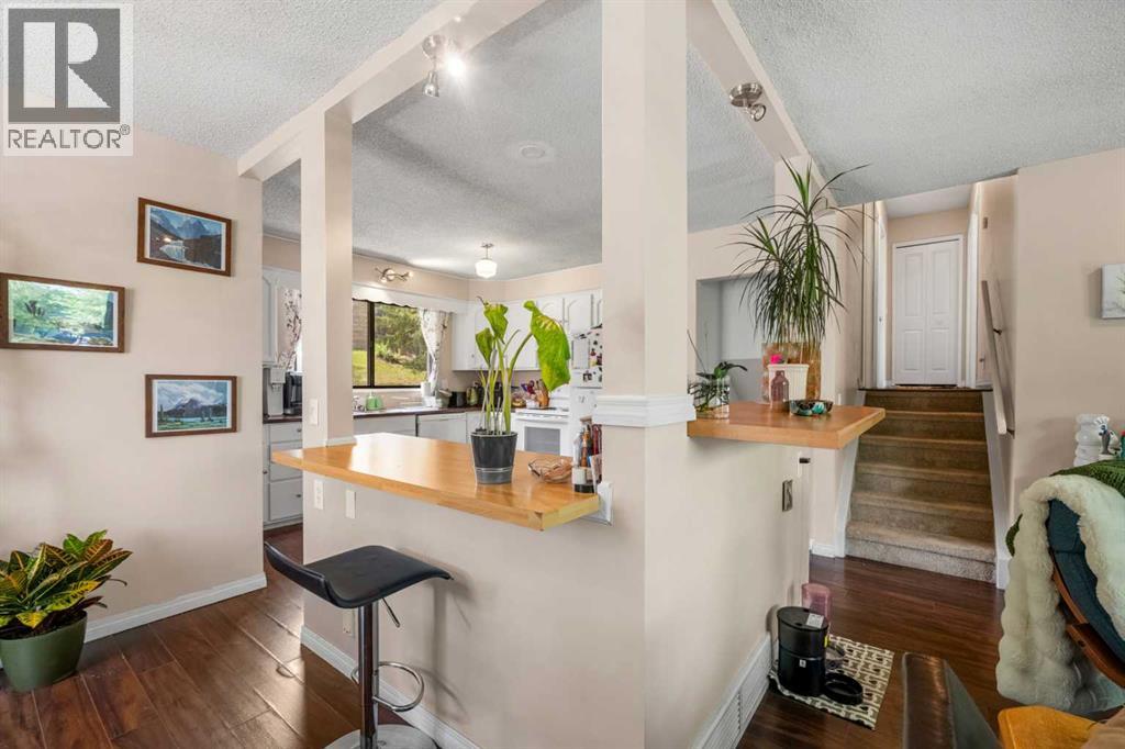 224 Ranchview Place NW - 5
