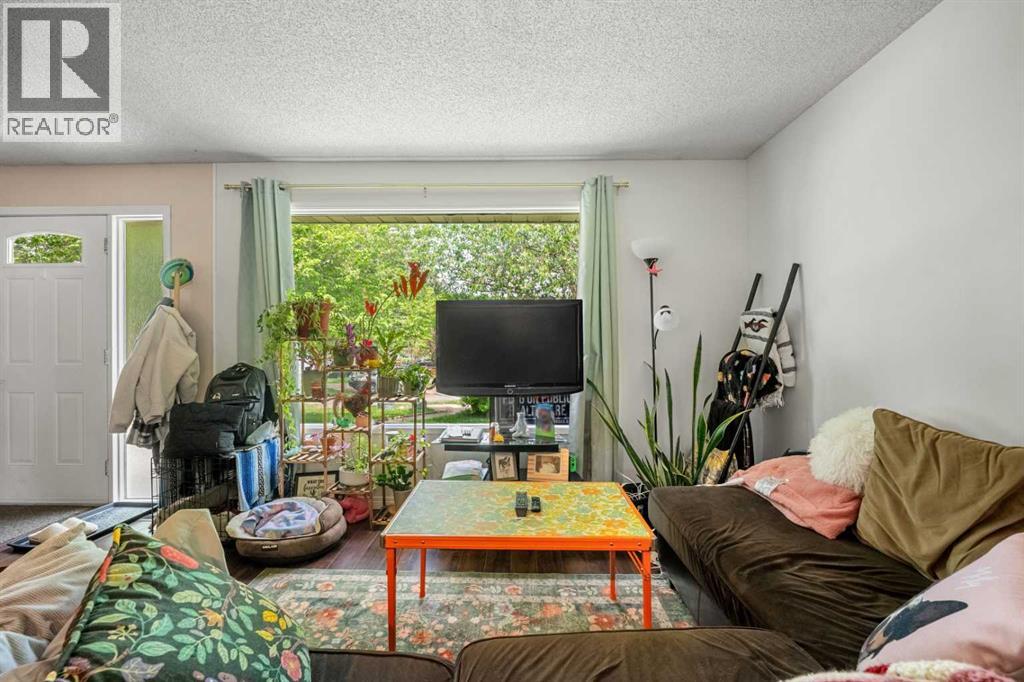 224 Ranchview Place NW - Image 3
