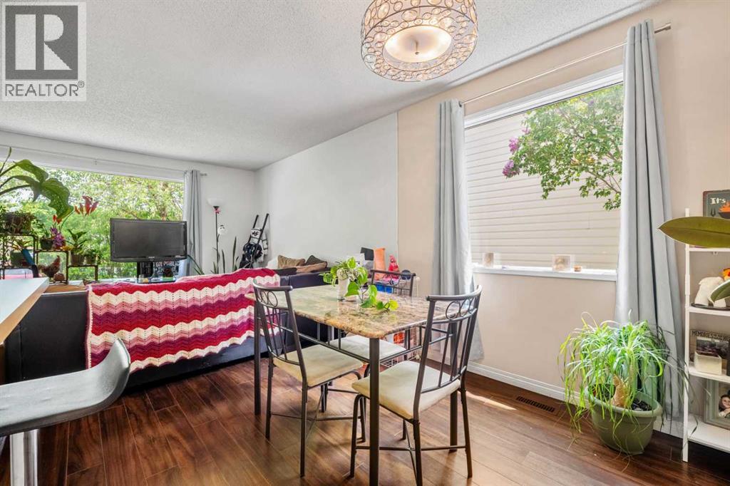 224 Ranchview Place NW - 11