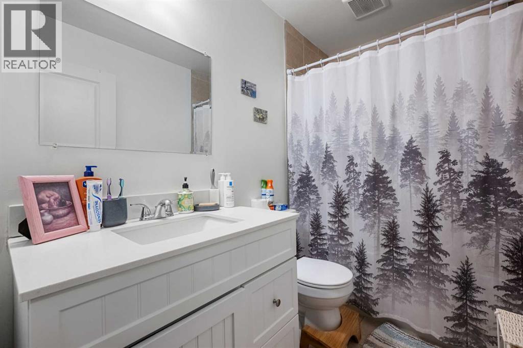 224 Ranchview Place NW - 19