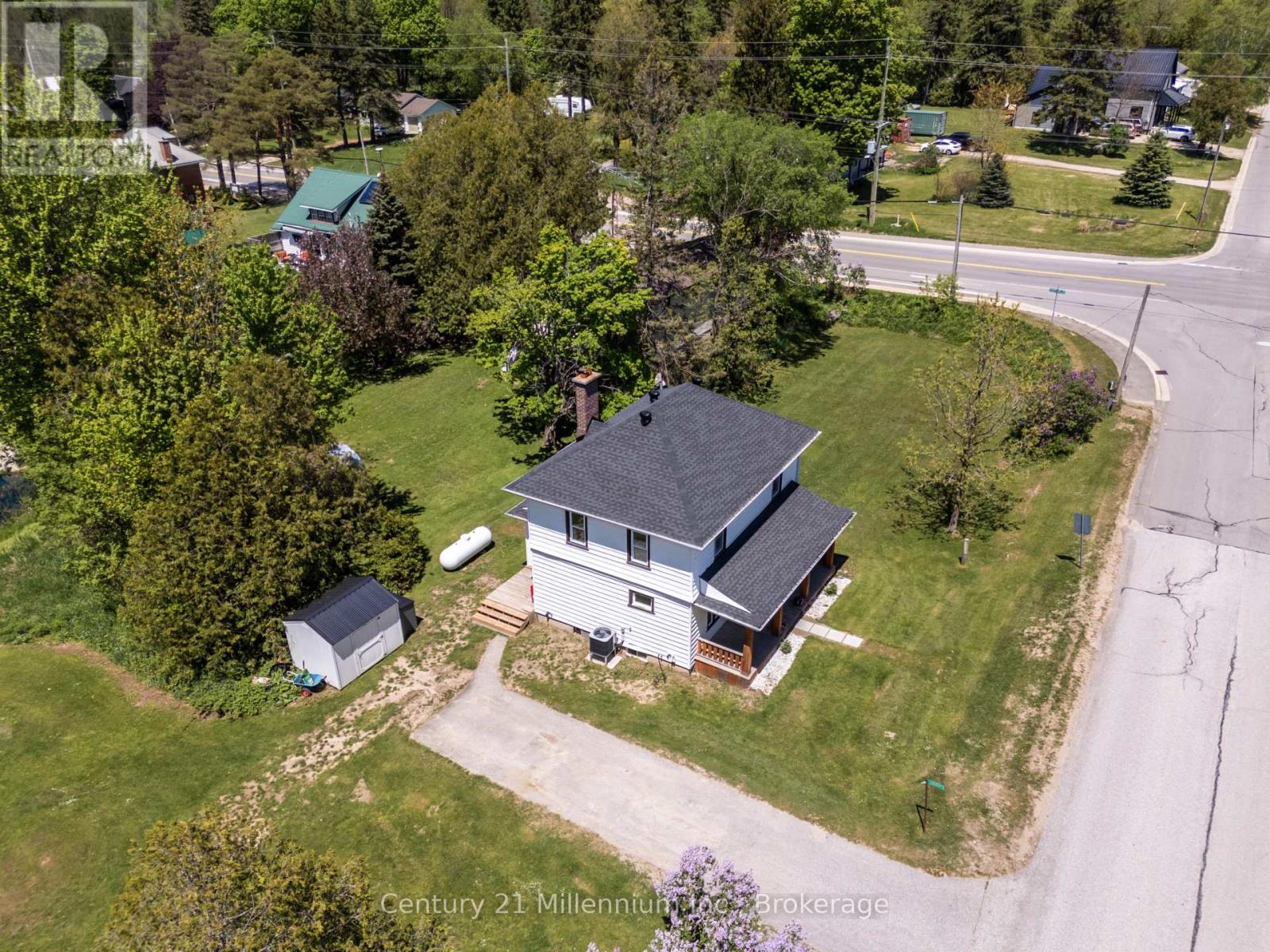 680193 CHATSWORTH ROAD 24 - 5