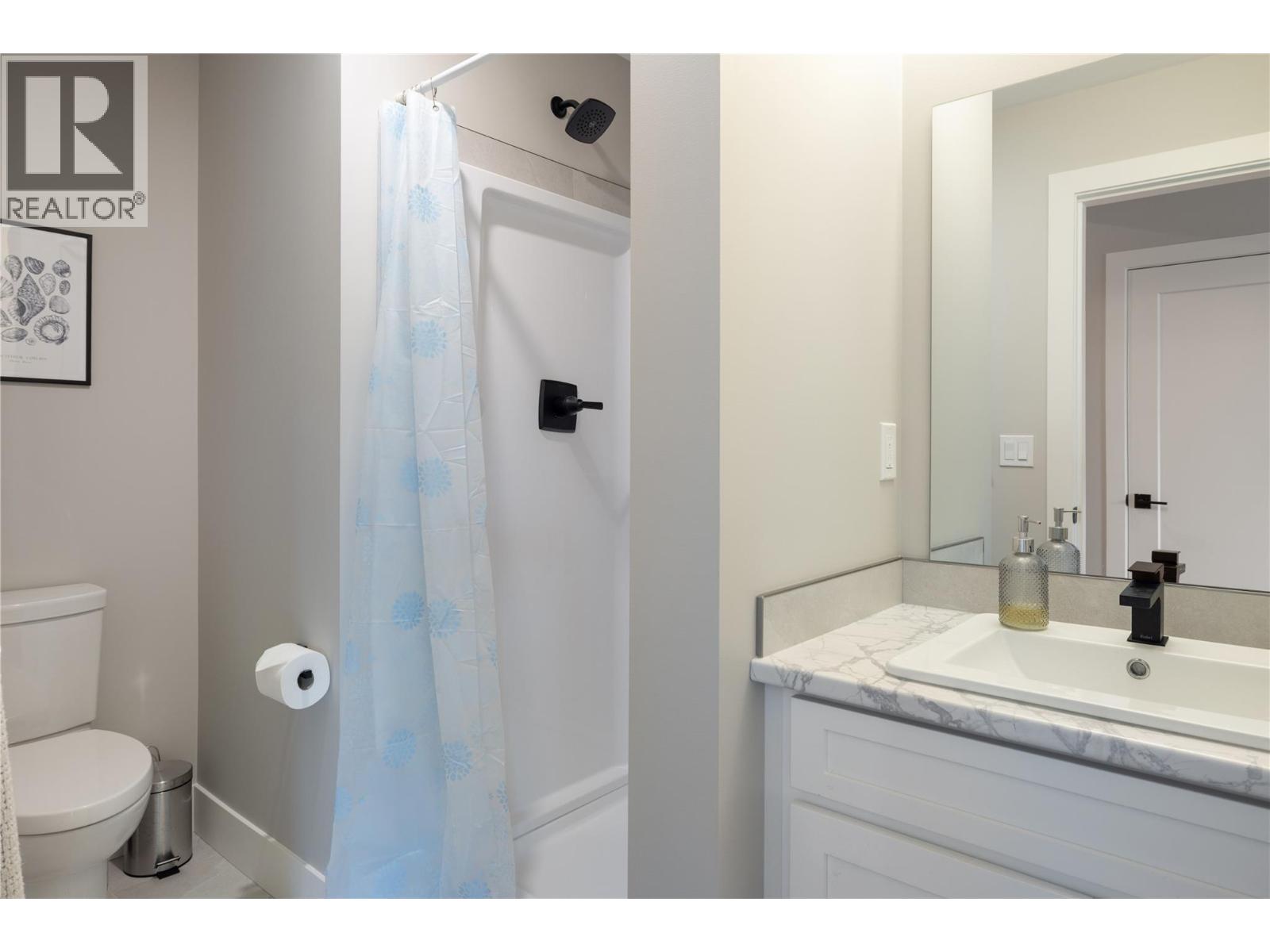 933 Mt Robson Place Unit# 18, Vernon