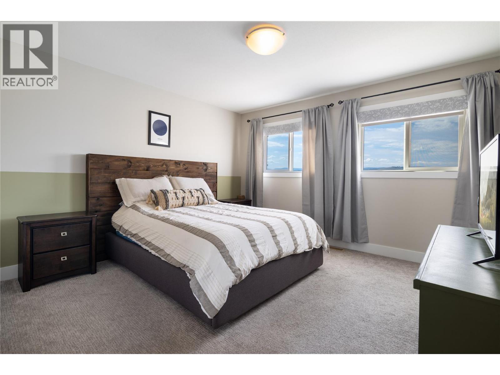 933 Mt Robson Place Unit# 18, Vernon