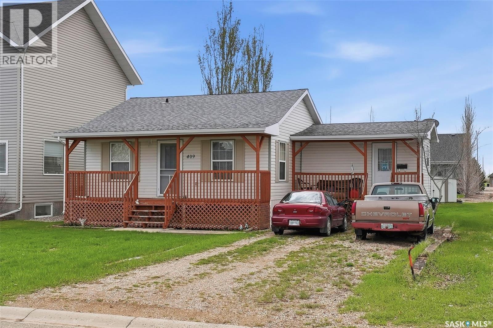 409 8th AVENUE W - 2