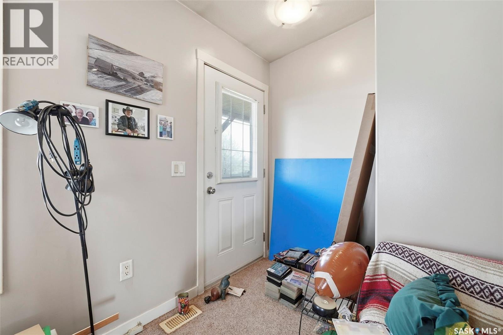 409 8th AVENUE W - Image 3