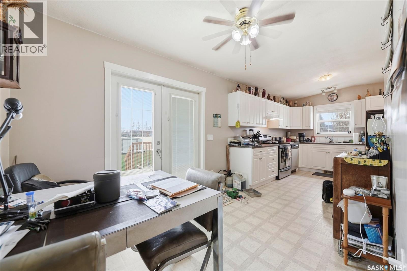 409 8th AVENUE W - 7