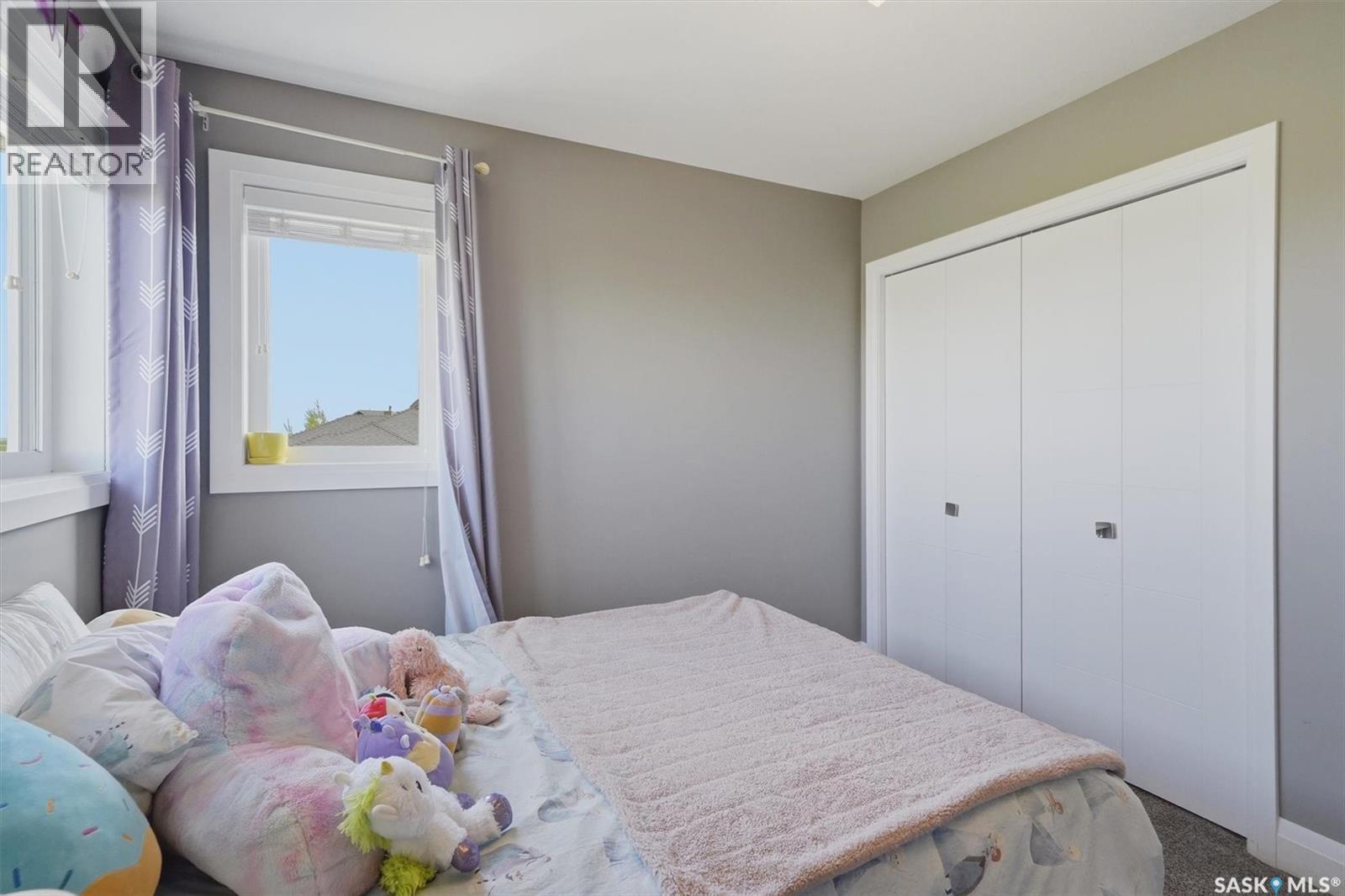 719 Salloum CRESCENT - 35