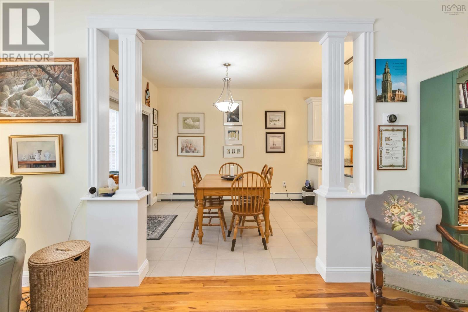 Property 27 of 49 of 34 Greenside Lane