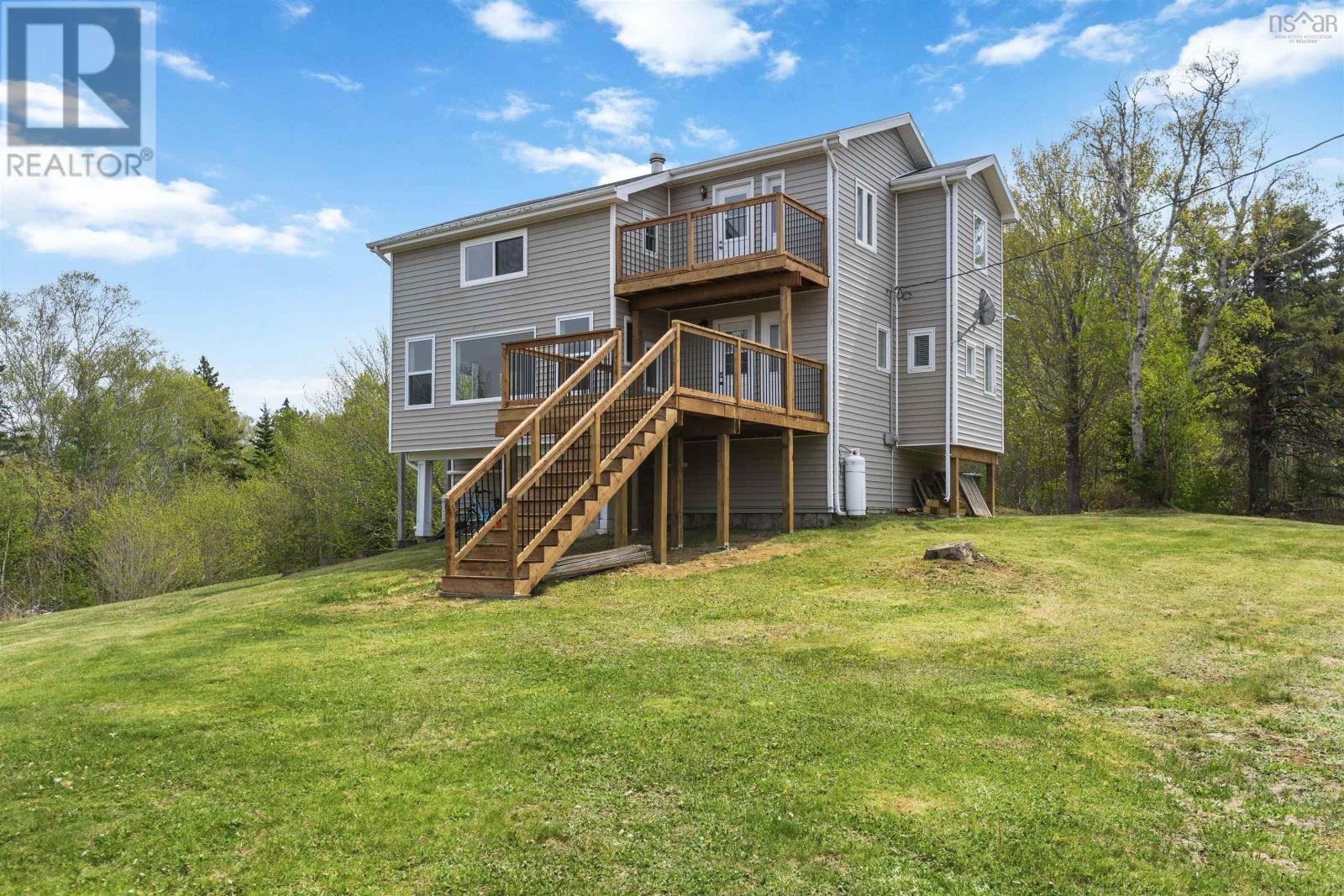 Property photo of 864 Chipman Brook Road