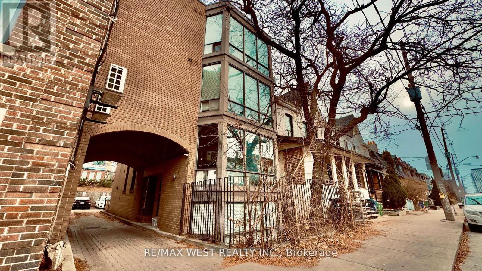 1061 BATHURST STREET - 3