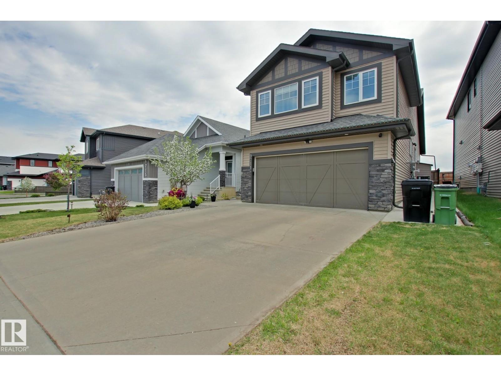 9711 223 ST NW - 38