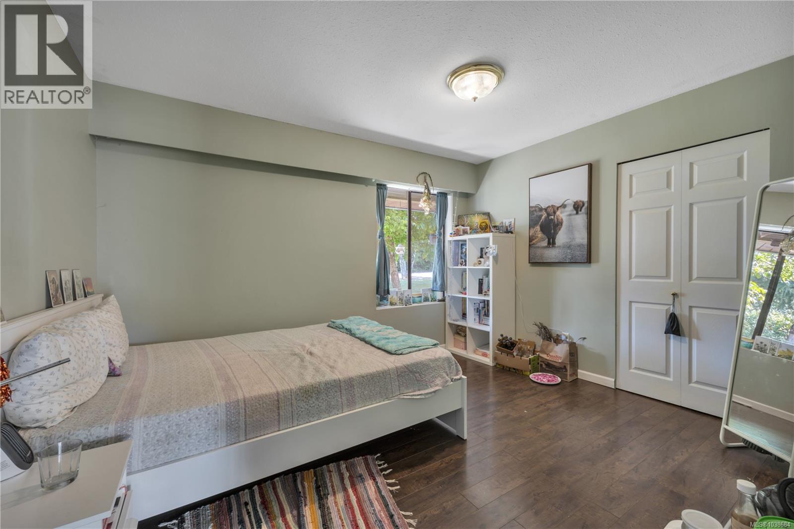 1591 Sharon Pl - 13