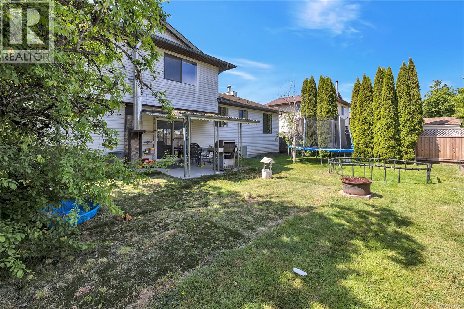 1591 Sharon Pl - 16