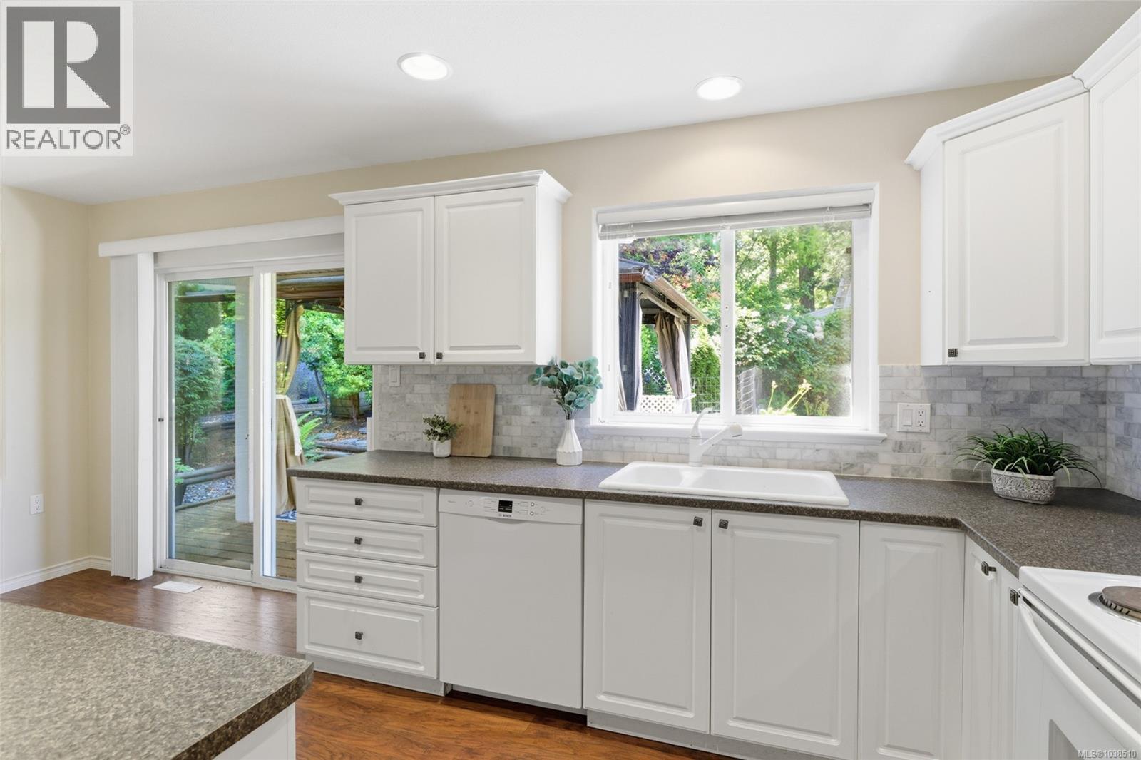 83 Bridgewater Lane - 18
