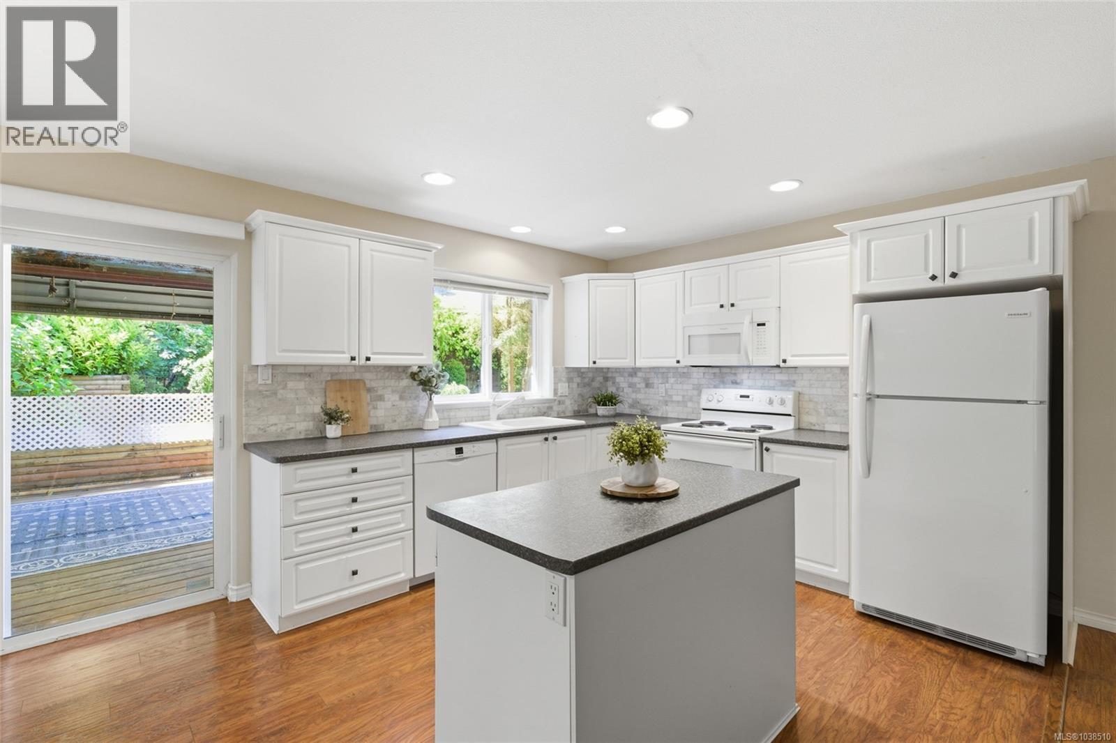 83 Bridgewater Lane - 19