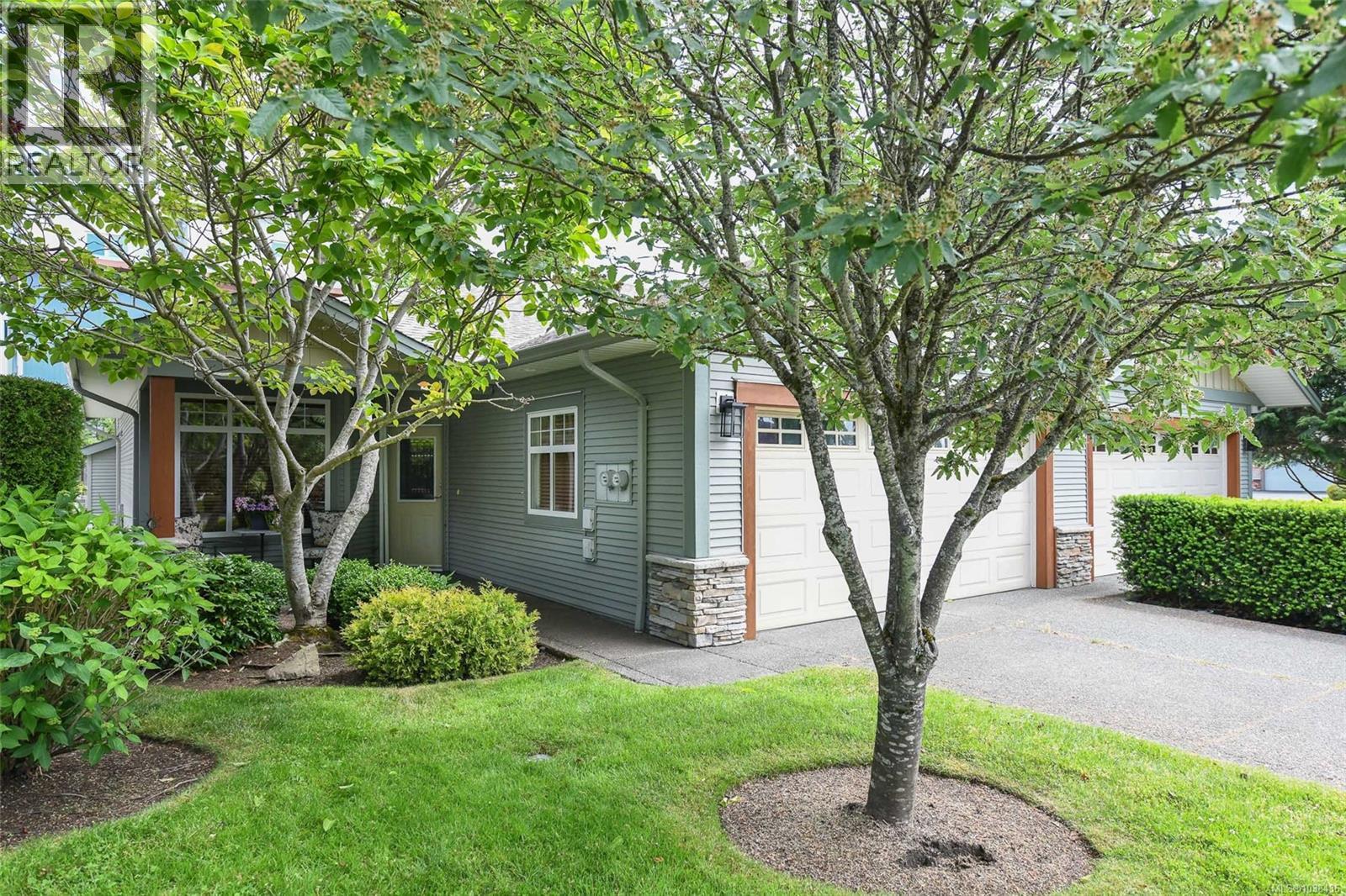 2 2300 Murrelet Drive - photo 2