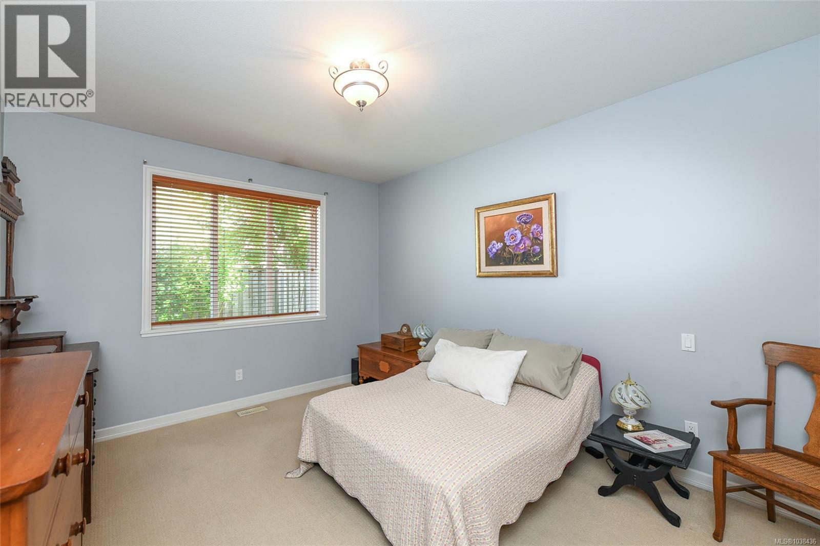 2 2300 Murrelet Dr, Comox