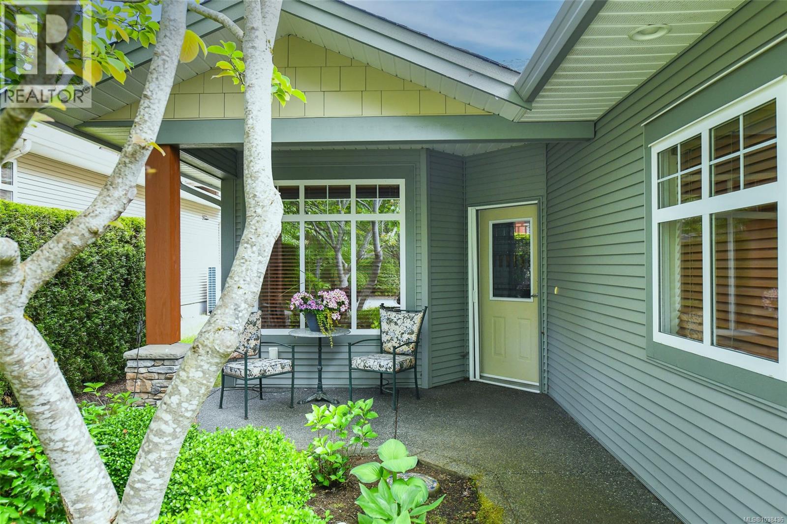 2 2300 Murrelet Dr, Comox