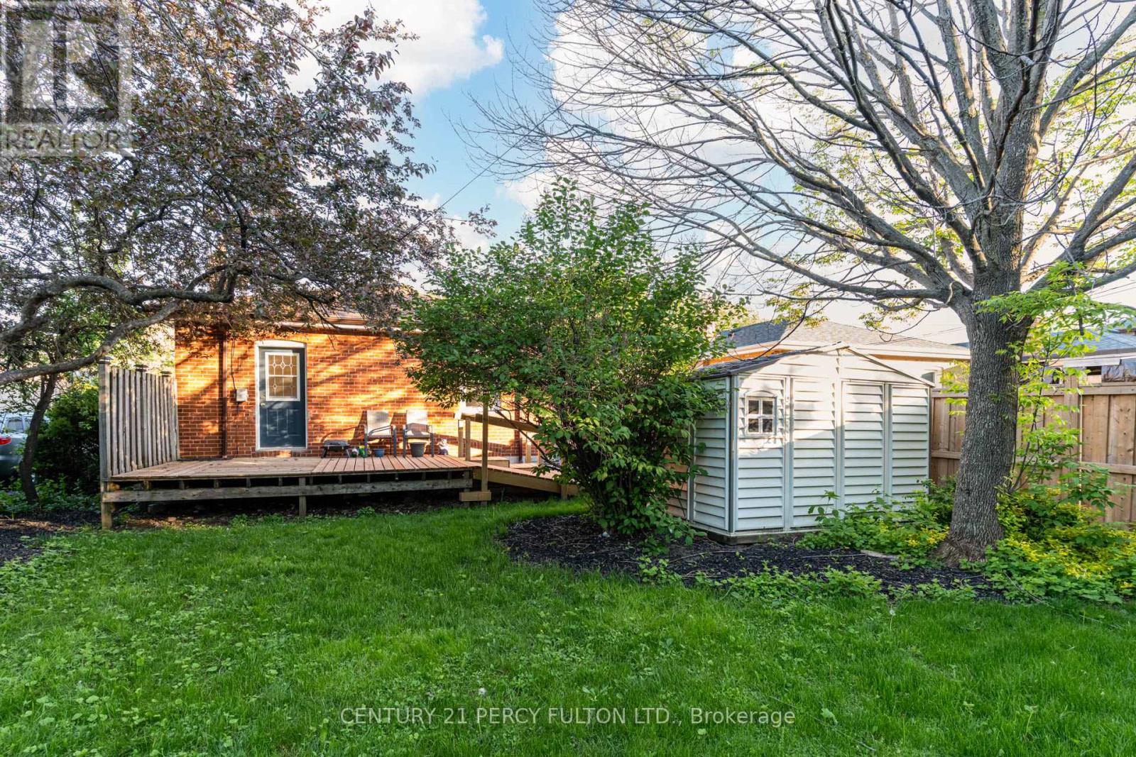 10 MENDIP CRESCENT - 46