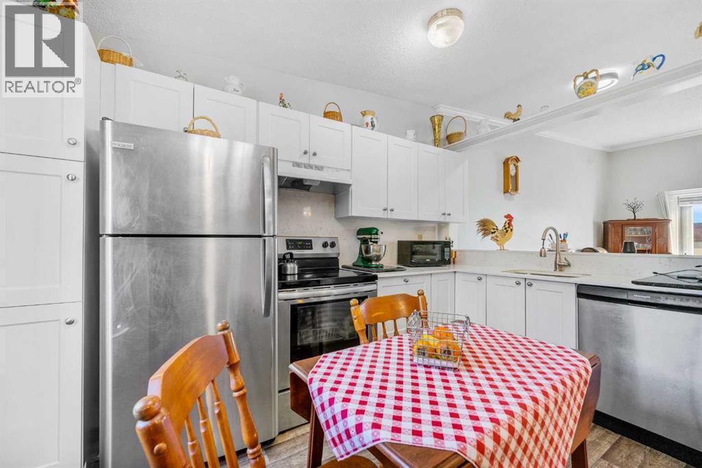 #1 455 Huntsville Crescent NW - 15