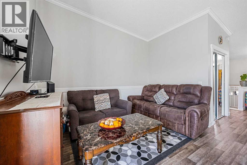 #1 455 Huntsville Crescent NW - 27