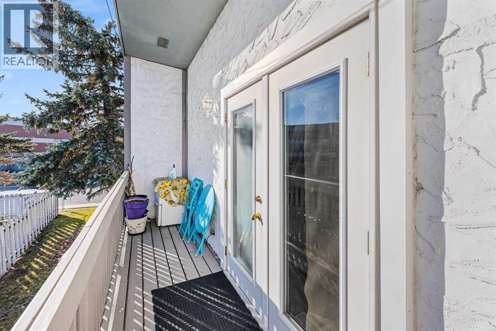 #1 455 Huntsville Crescent NW - 41