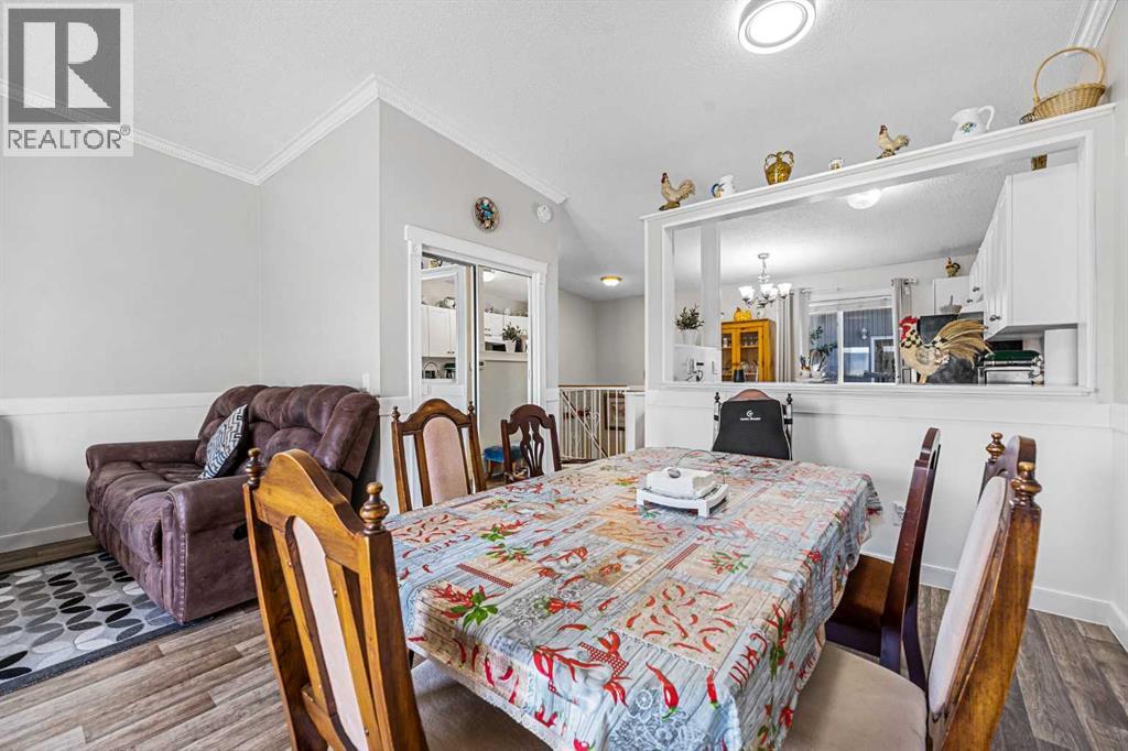 #1 455 Huntsville Crescent NW - 24