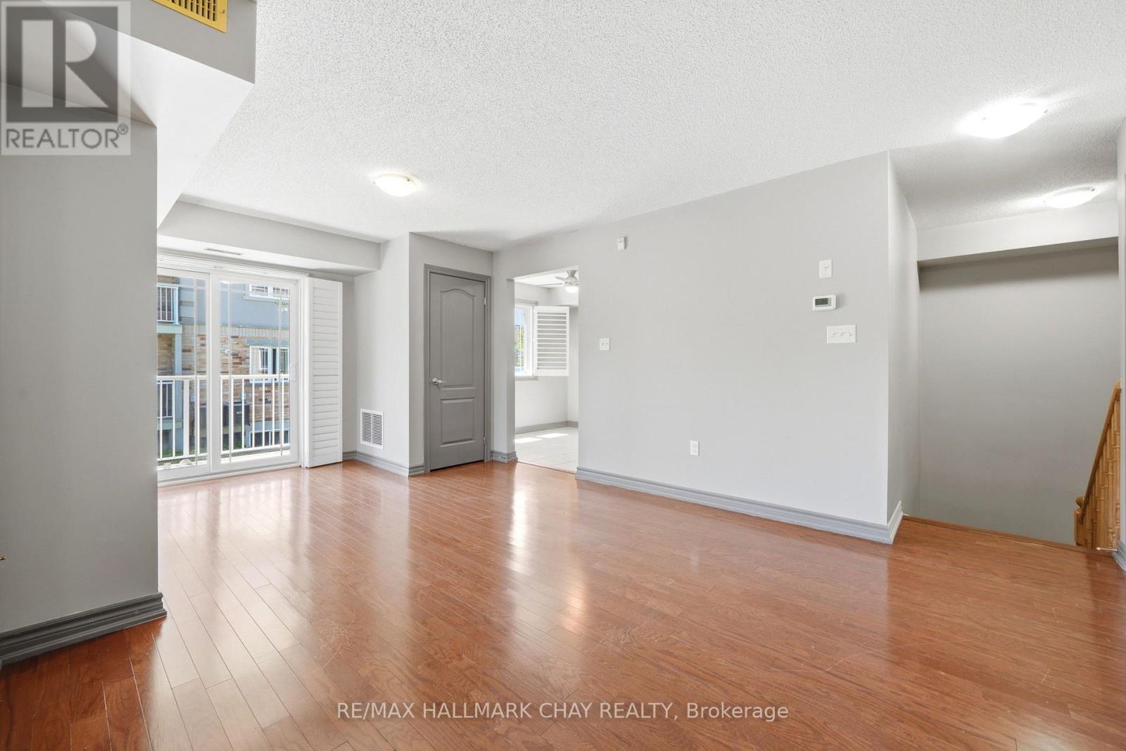 #1 408 VETERANS DRIVE - 8