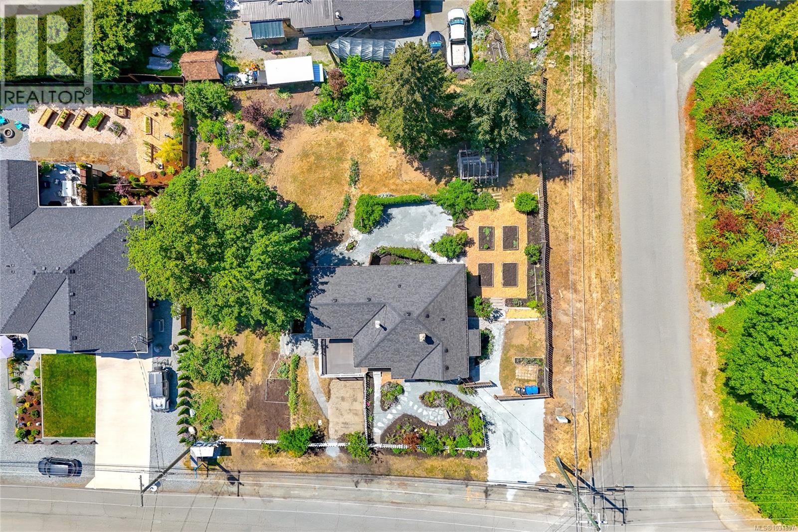 3590 Garland Ave - Image 3