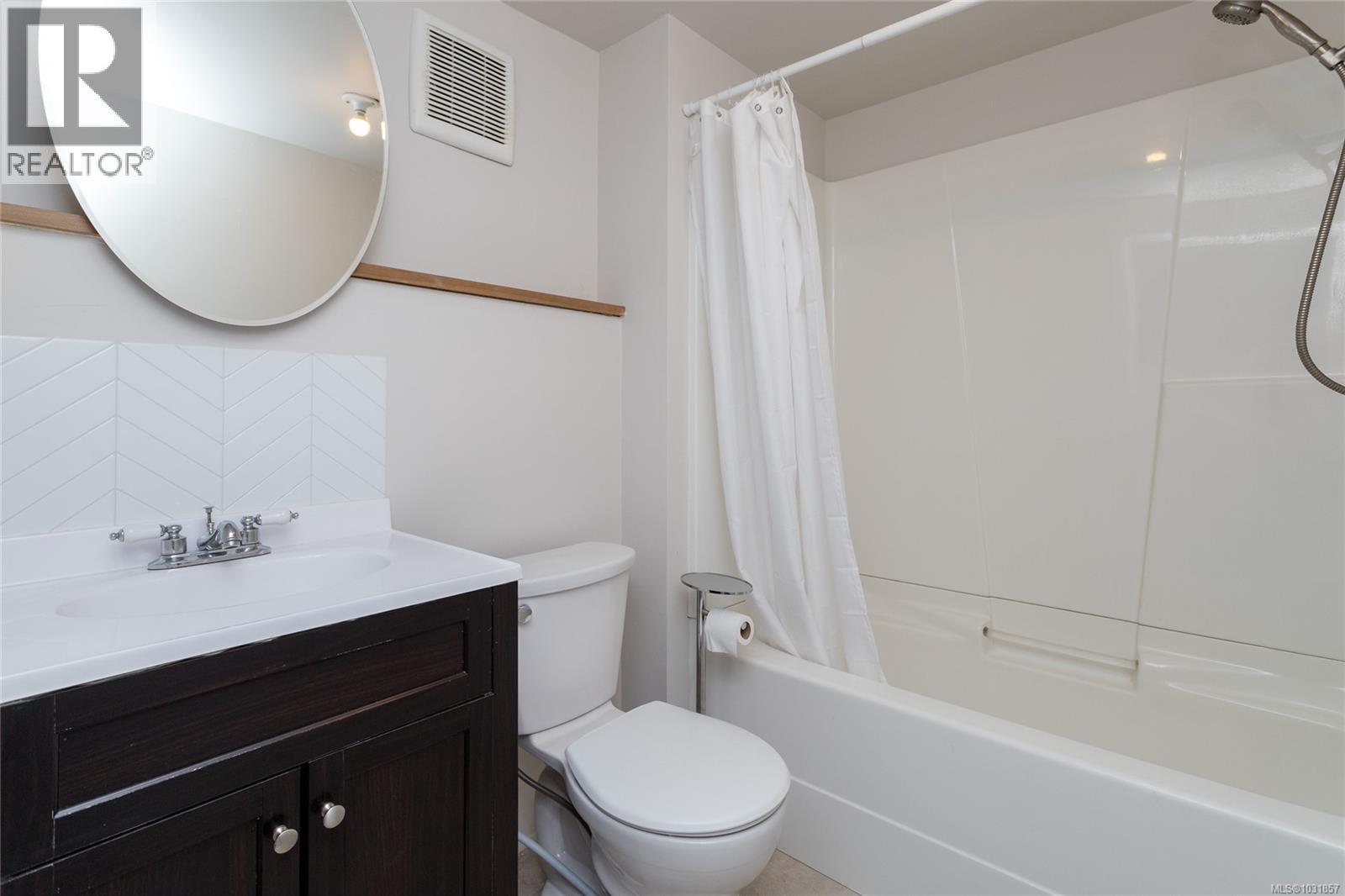 3590 Garland Ave - 32