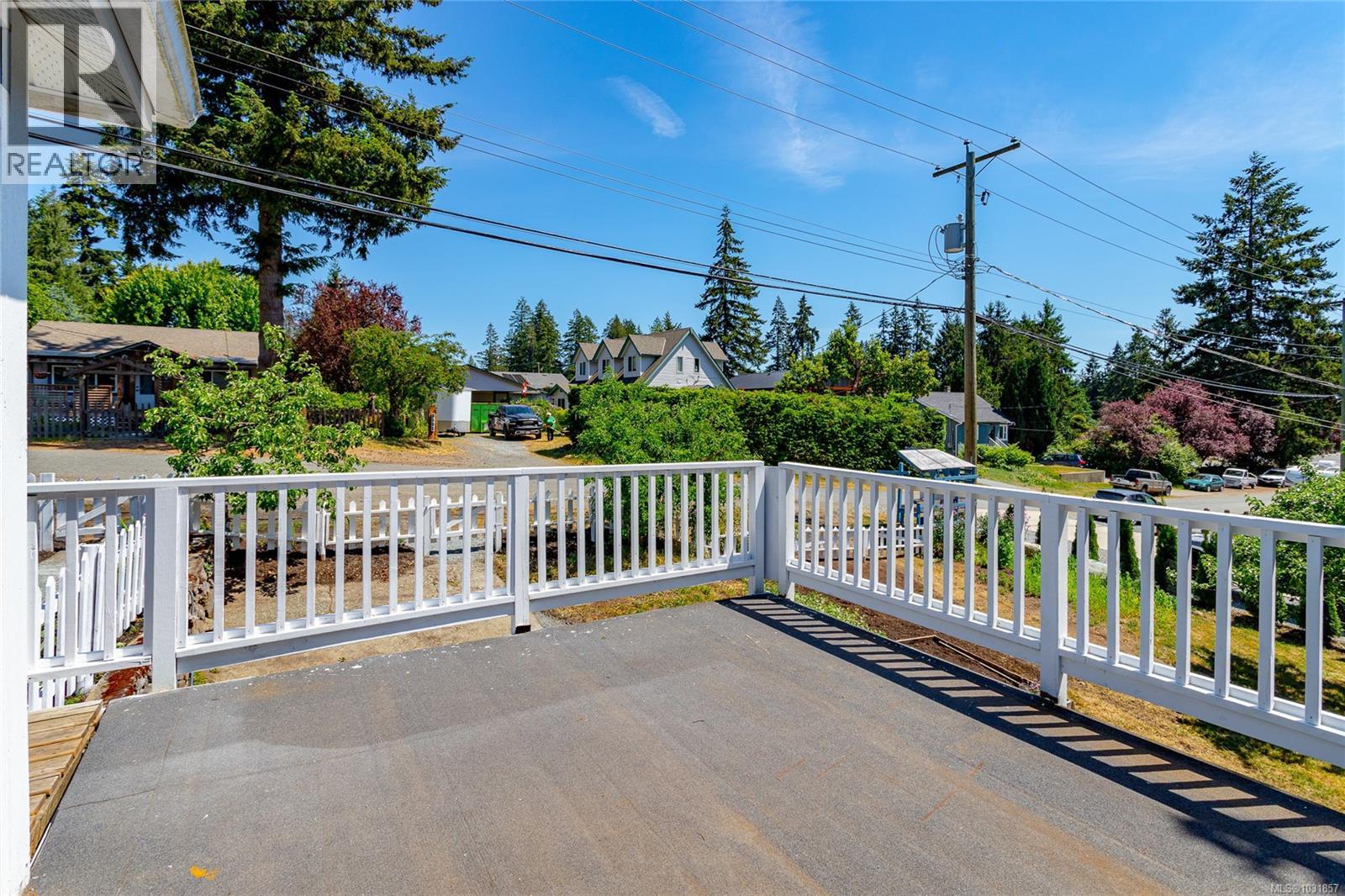 3590 Garland Ave - 34