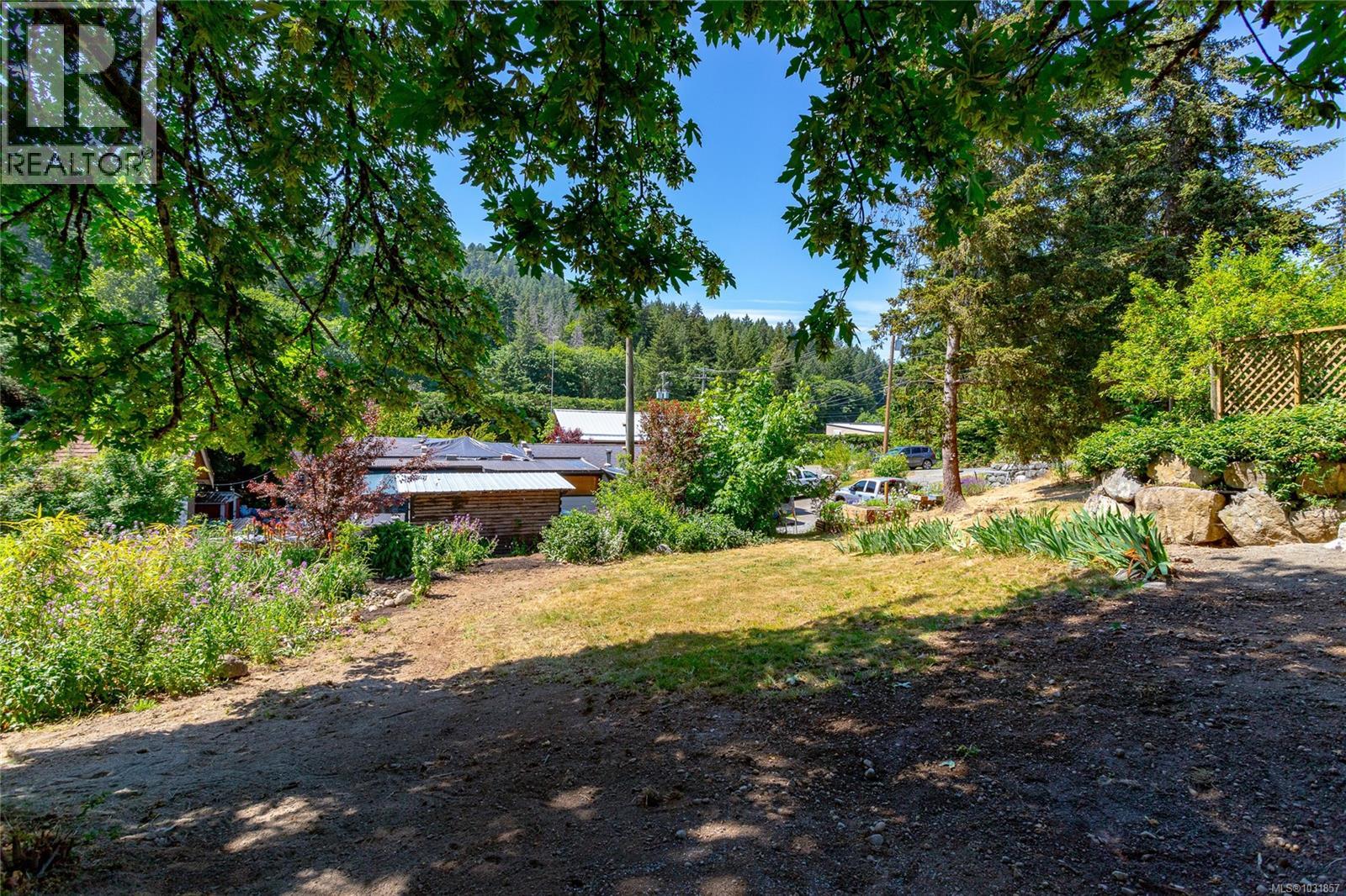3590 Garland Ave - 42