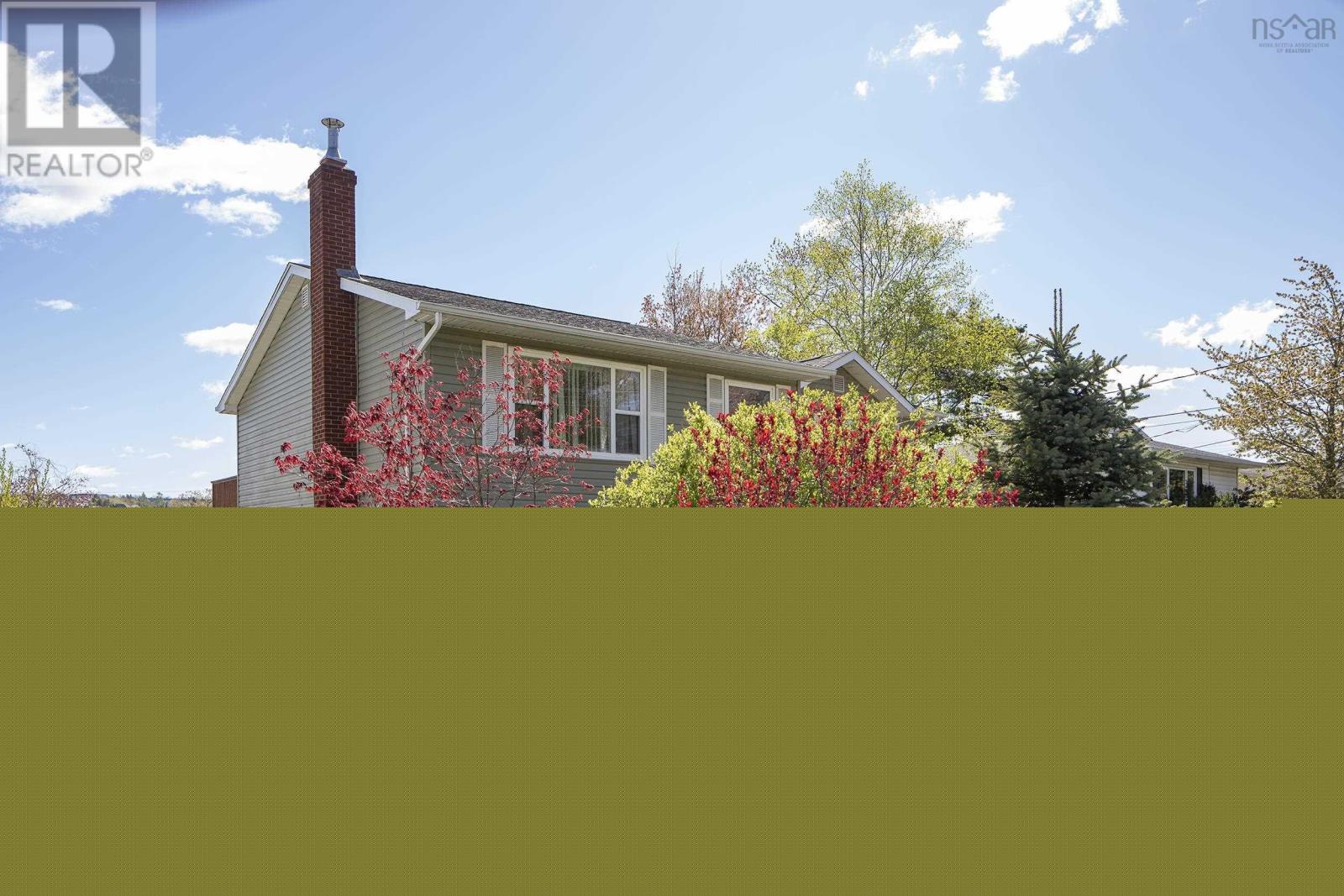 Property 23 of 44 of 10 Old Birch Road