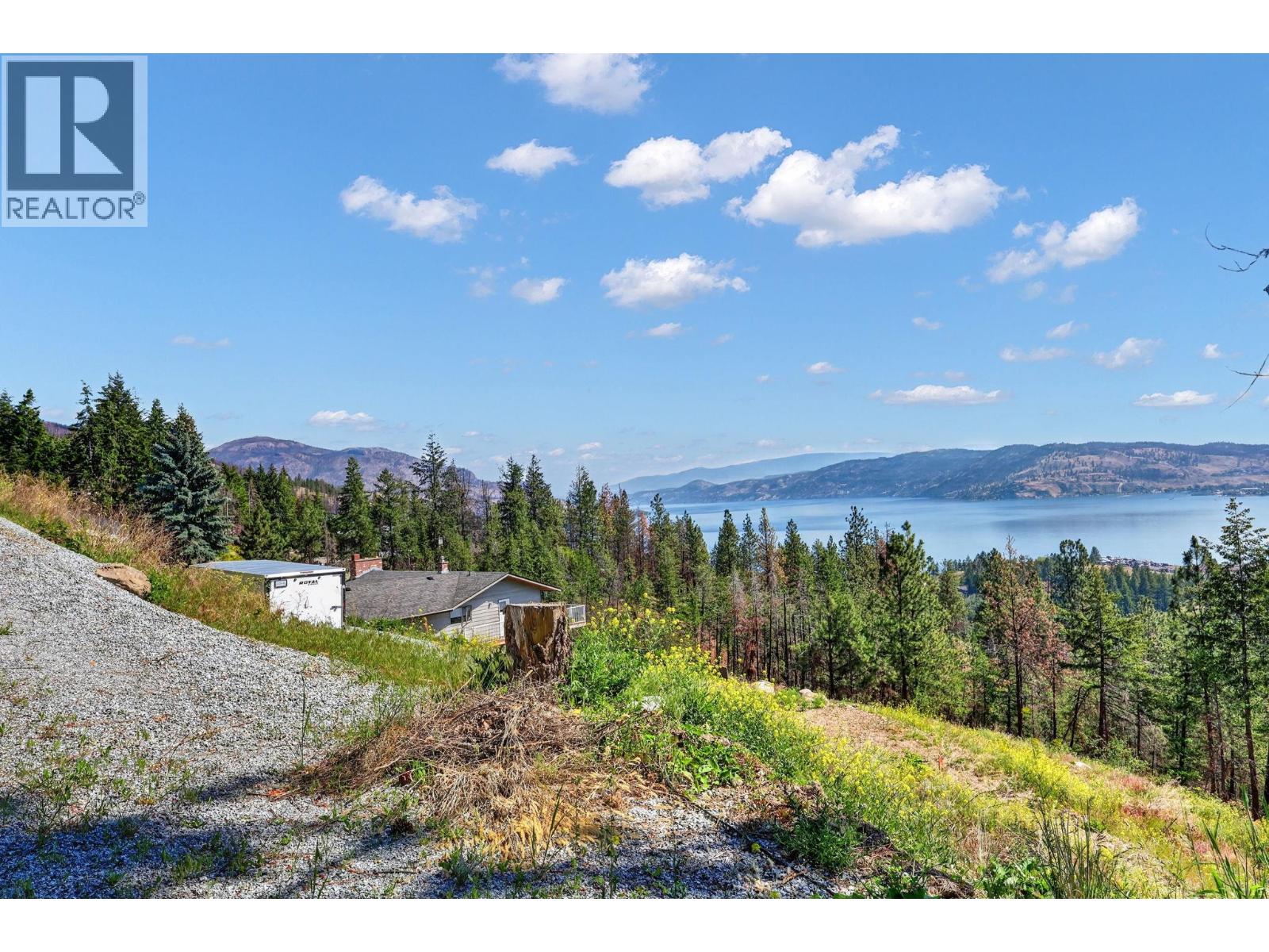 1687 Scott Crescent - 26