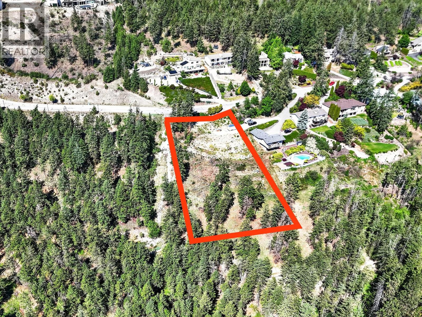 1687 Scott Crescent - 8