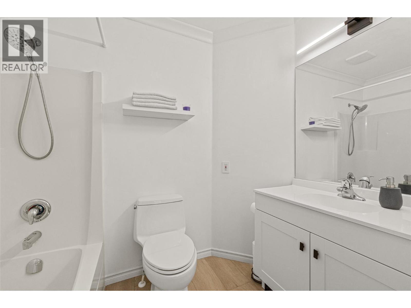 545 Glenmeadows Road Unit# 37, Kelowna