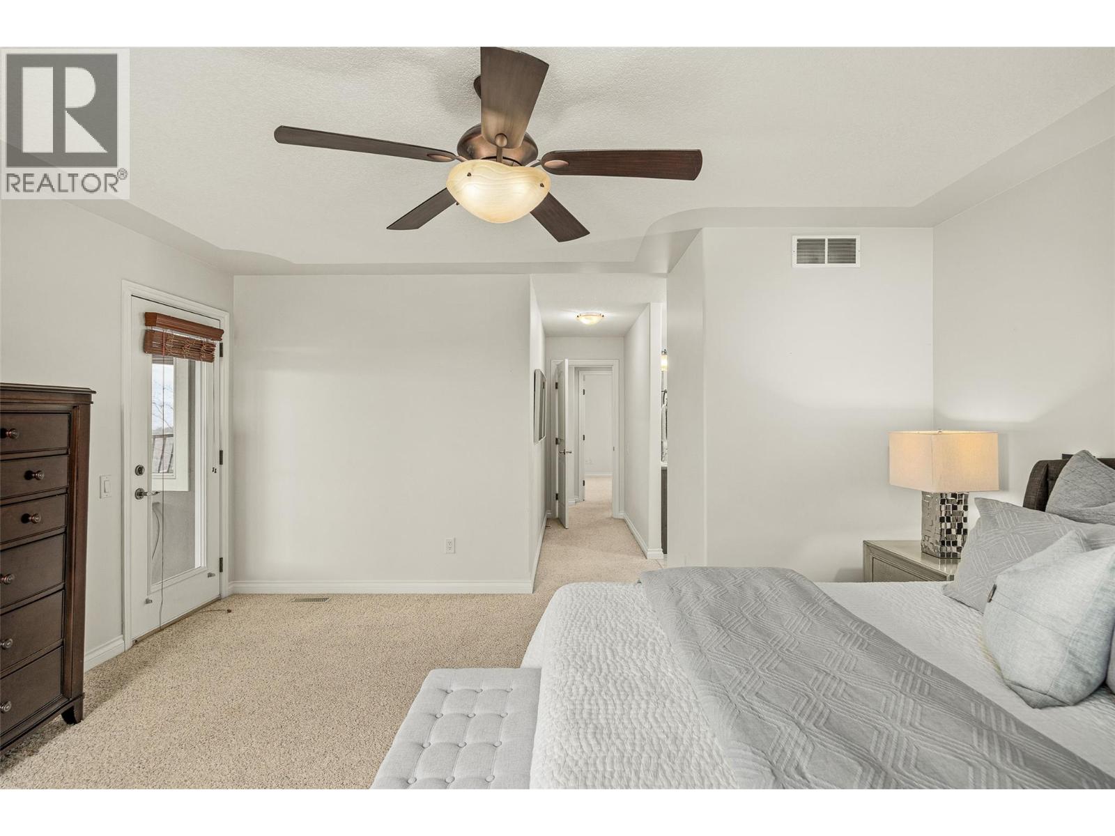  647 Peridot Place, Kelowna