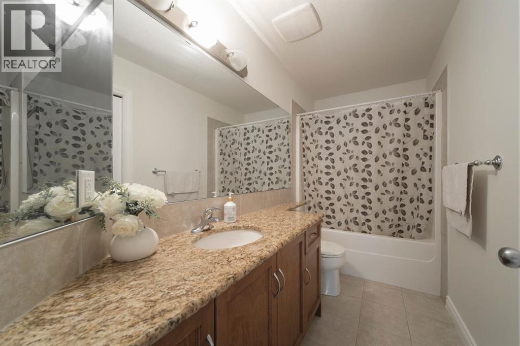 274 Thrush Street - 35