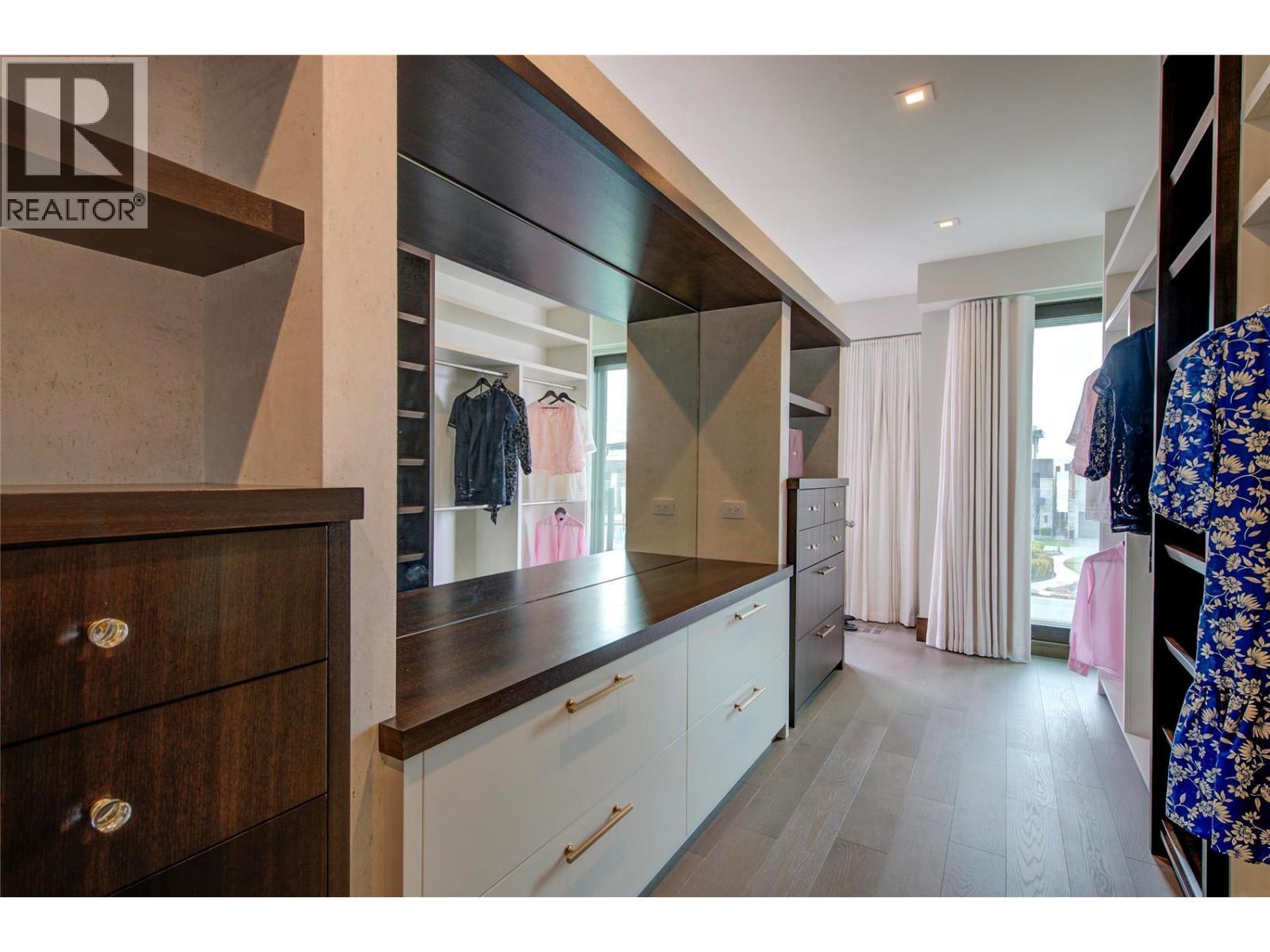 3745 West Bay Road Unit# 14, West Kelowna
